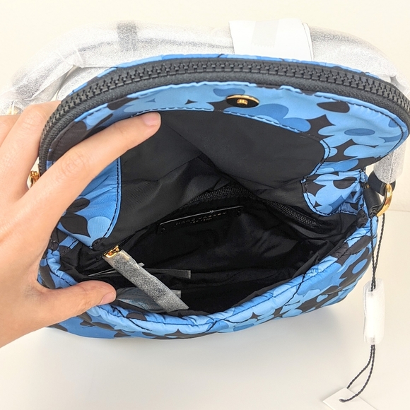 Marc Jacobs Quilted Nylon Floral Messenger Bag - Picture 3 of 6